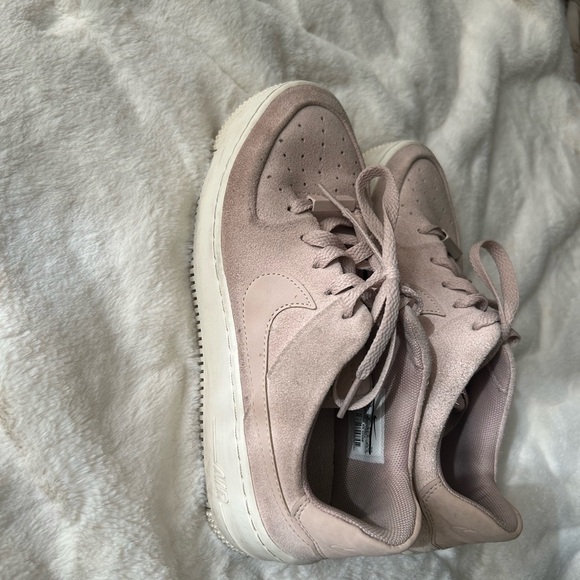 Nike Sage Pink Suede Air Force One 6.5 - Picture 4 of 10